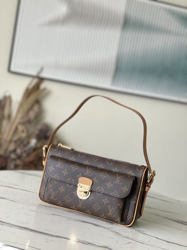 Louis Vuitton E-Shoulder Messenger Bag