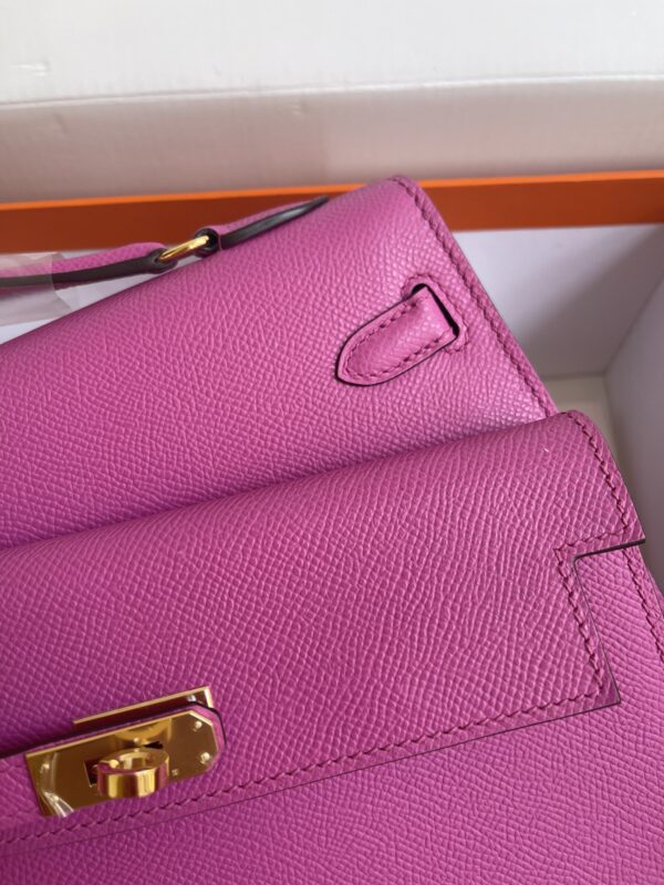 Hermes Kelly Pochette Handbag - Magnolia powder - Image 4