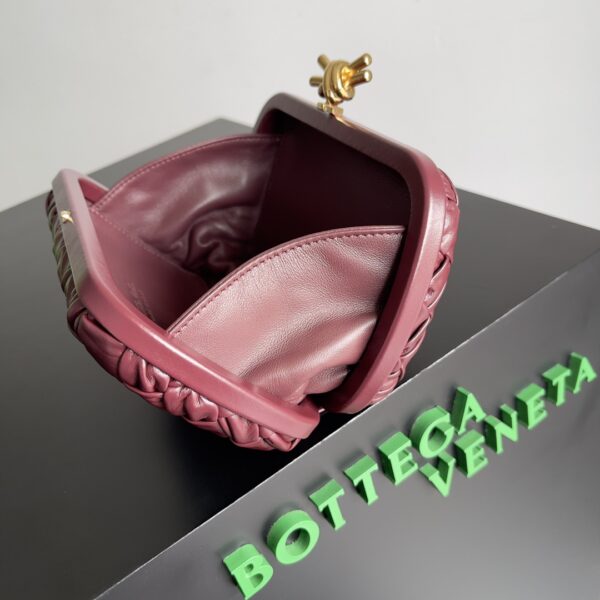 Bottega Veneta Knot Classic Dinner Clutch - Maroon - Image 2