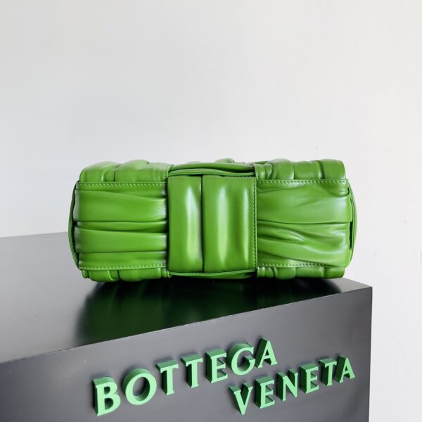 Bottega Veneta Cute Pleated Mini Tote Bag - Green - Image 4