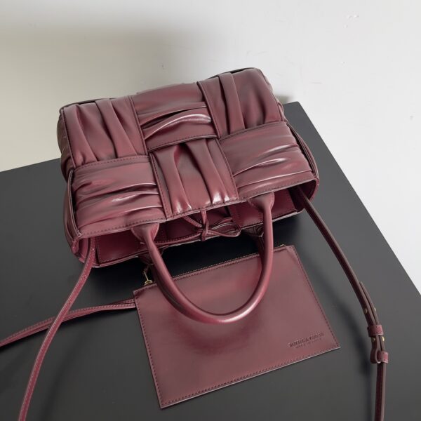 Bottega Veneta Cute Pleated Mini Tote Bag - Maroon - Image 6