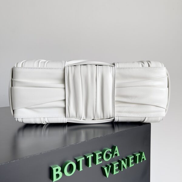 Bottega Veneta New Tote Bag - White - Image 4