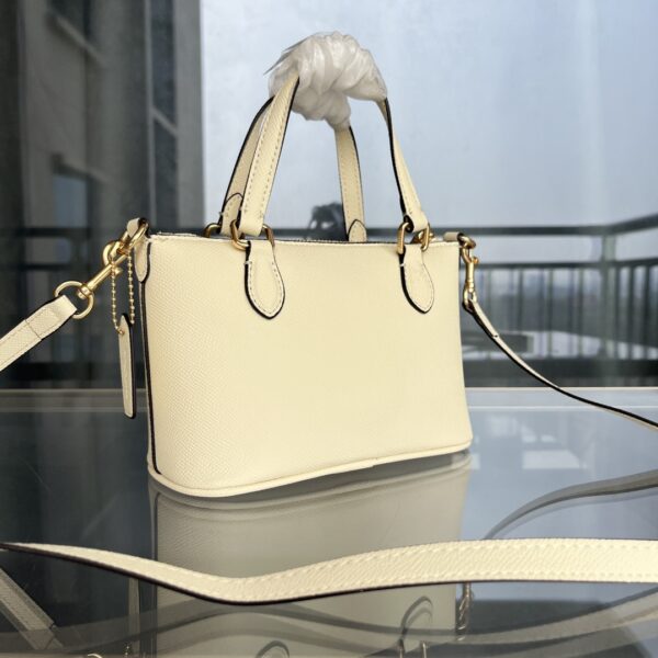 Coach Mini Dumpling Shoulder Crossbody Bag - Off White - Image 4