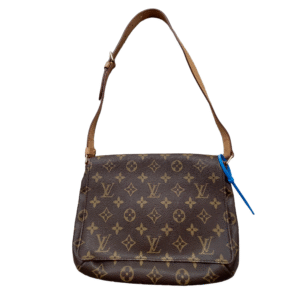 Crossbody Luxury Designer Louis Vuitton, Size Small | Luna Bags