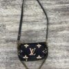 Crossbody Luxury Designer By Louis Vuitton Size: Medium | Luna Bags - Image 6