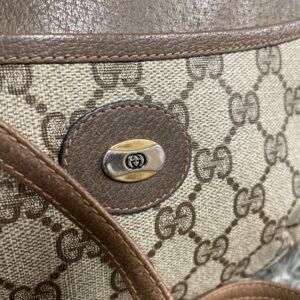 Crossbody Luxury Designer By Gucci  Size: Small | Luna Bags