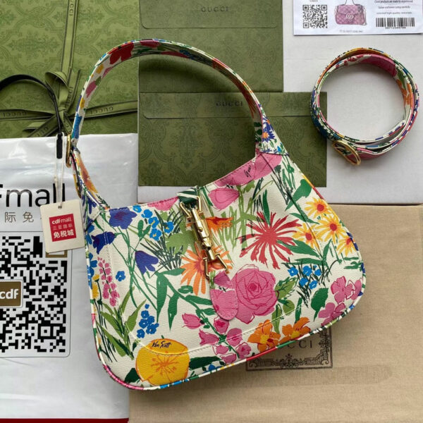 Gucci   Luxury Bags  1043 | Luna Bags