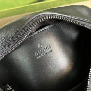 All black Gucci woman shoulder bag | Luna Bags
