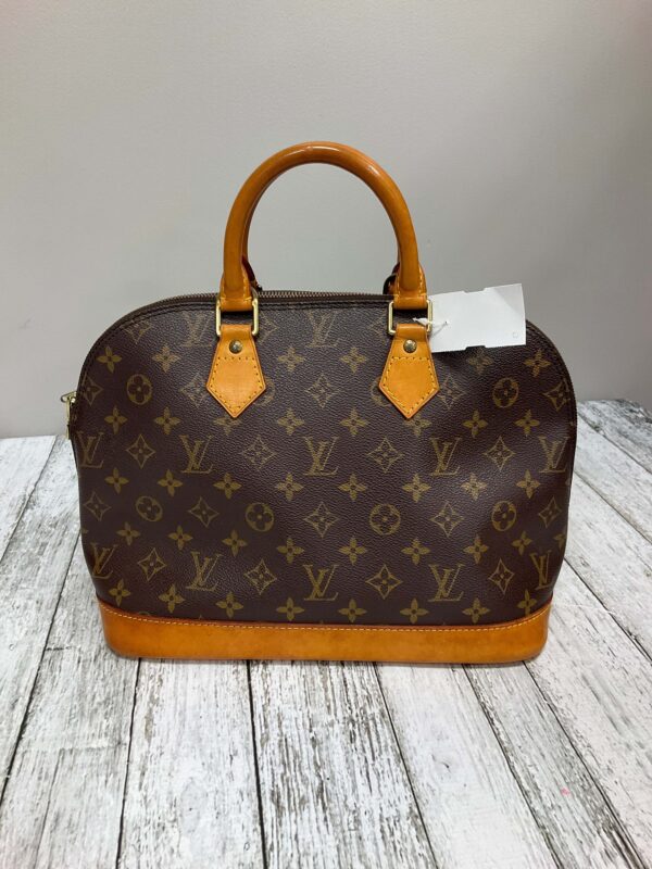 Handbag Designer By Louis Vuitton  Size: Medium | Luna Bags