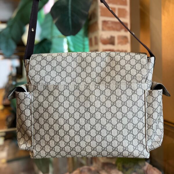 GUCCI Diaper Bag Medium Beige Brown GG Supreme Canvas Crossbody Bag | Luna Bags