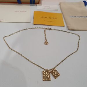Louis Vuitton Necklace | Luna Bags