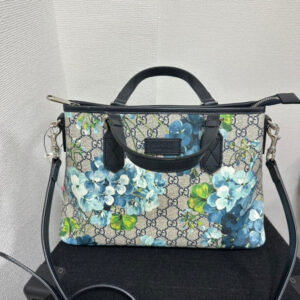 Gucci GG Supreme Blooms Reversible Tote,Blue,Canvas | Luna Bags