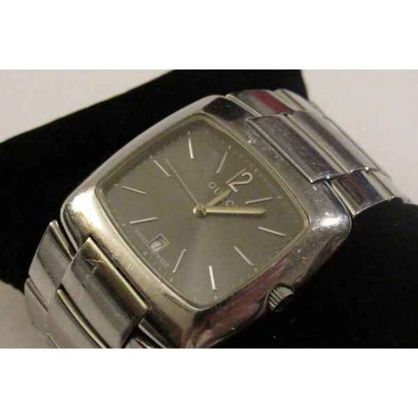 Gucci 8500 M Series Stainless Steel Watch | Luna Bags