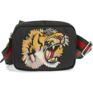 Gucci Embroidered Tiger Messenger Bag in Black | Luna Bags