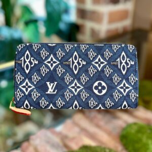 LOUIS VUITTON Since 1854 Jacquard Blue Zippy Wallet | Luna Bags