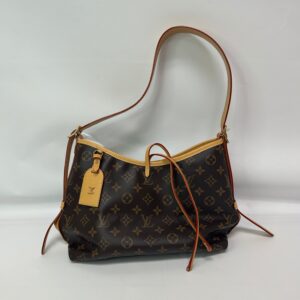 Handbag Luxury Designer By Louis Vuitton  Size: Medium | Luna Bags
