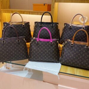 Louis Vuitton Handbag | Luna Bags
