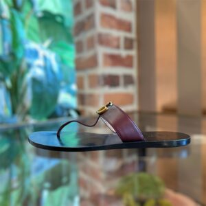 GUCCI Maroon Calfskin GG Marmont Thong Sandals 37.5(7.5US) Bordeaux | Luna Bags