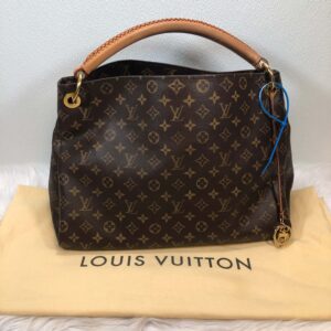 Handbag Designer By Louis Vuitton  Size: Large | Luna Bags