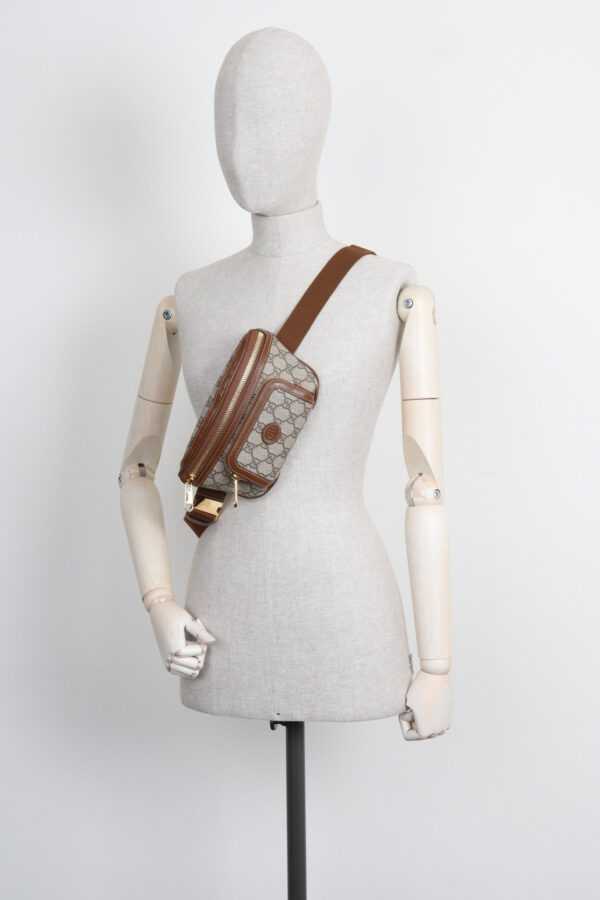 GUCCI Interlocking G Belt Bag Supreme | Luna Bags