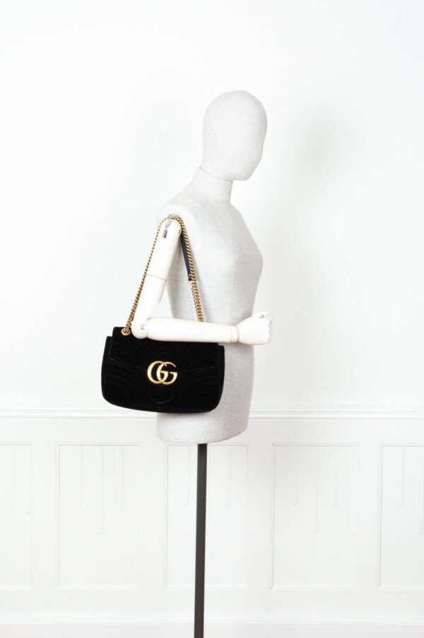 GUCCI GG Marmont Bag Medium Black | Luna Bags