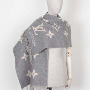 LOUIS VUITTON Reykjavik Scarf Cashmere Grey Ivory | Luna Bags