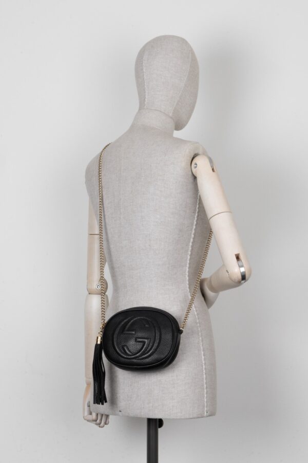 GUCCI Disco Round Tassel Crossbody Bag Black | Luna Bags