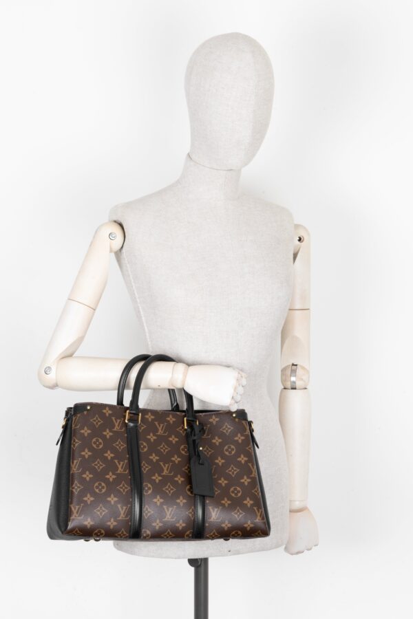 LOUIS VUITTON Soufflot MM Handbag MNG Canvas | Luna Bags