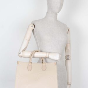 LOUIS VUITTON OnTheGo MM Tote Bag Ivory Empreinte | Luna Bags
