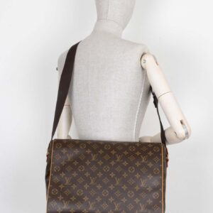 LOUIS VUITTON Abbesses Messenger Bag MNG Canvas | Luna Bags