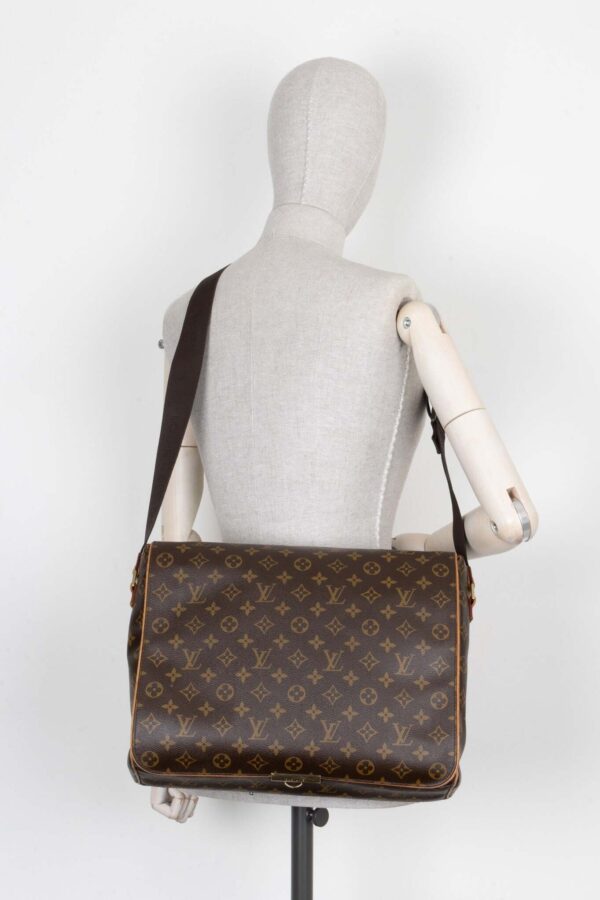 LOUIS VUITTON Abbesses Messenger Bag MNG Canvas | Luna Bags