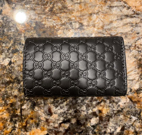 GUCCI Black Microguccissima Leather Key Holder | Luna Bags