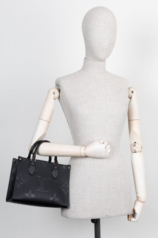 LOUIS VUITTON OnTheGo Pm Empreinte Black | Luna Bags