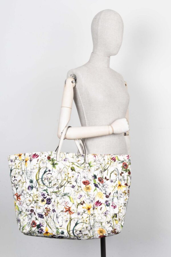 GUCCI Floral Canvas Tote Bag White | Luna Bags