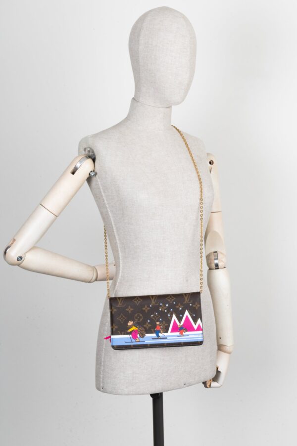 LOUIS VUITTON Ski Bears Pochette Felicie MNG | Luna Bags