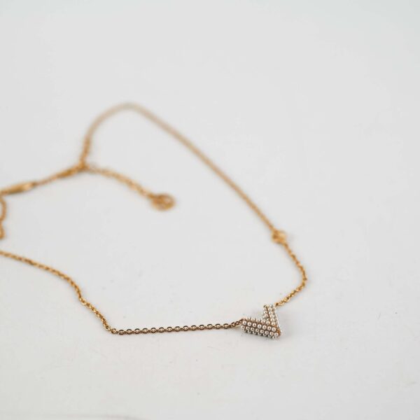 Louis Vuitton Necklace Pearls | Luna Bags