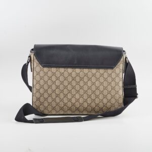 Gucci GG Surpreme Monogram Messenger Bag | Luna Bags
