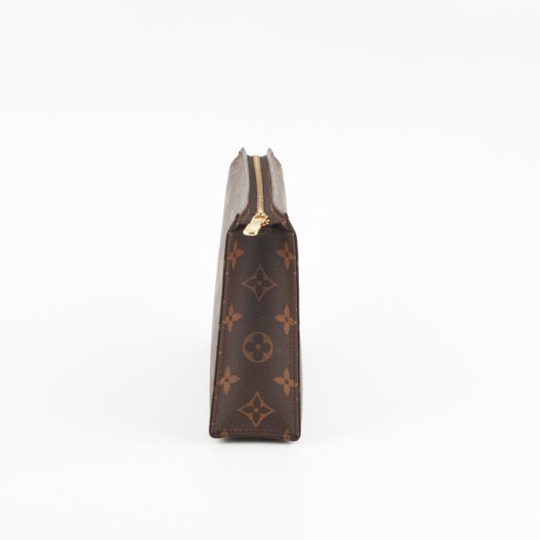 Louis Vuitton Monogram Toiletry Pouch 19 | Luna Bags