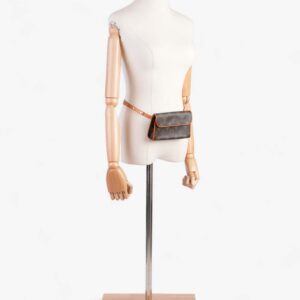 Louis Vuitton Pochette Florentine Monogram Coated Canvas | Luna Bags