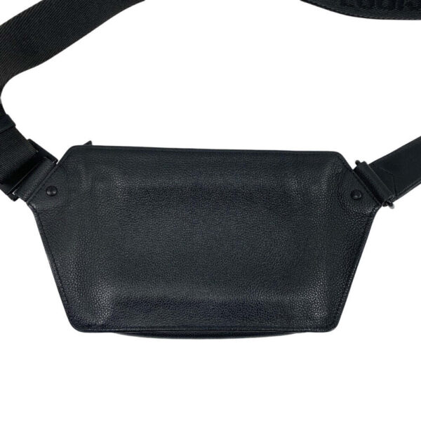 LOUIS VUITTON Sling bag M57081 Grain leather black LV Aerogram takeoff sling | Luna Bags