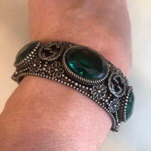 Gucci Interlocking GG Silver Bracelet with Green Crystals | Luna Bags