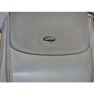 Gucci Vintage White With Bold Gold Accents Leather Shoulder Bag | Luna Bags