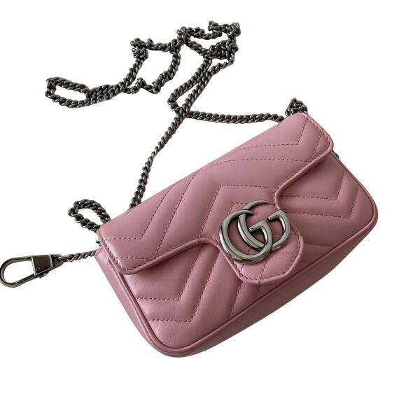 Gucci GG Marmont Matelassé Super Mini Bag | Luna Bags