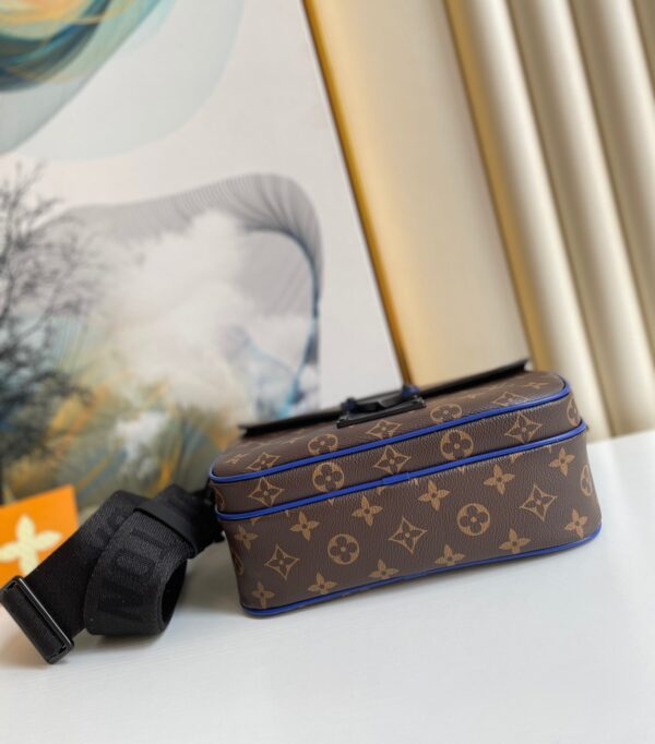 Louis Vuitton S Lock Messenger Bag | Luna Bags
