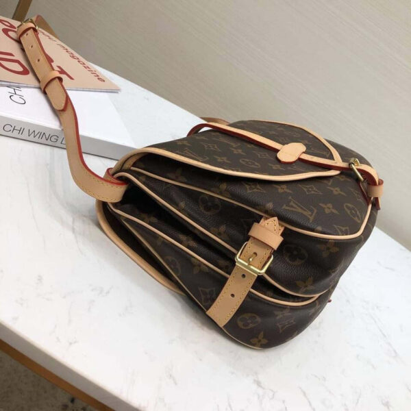 Louis Vuitton Saumur MM Bag | Luna Bags
