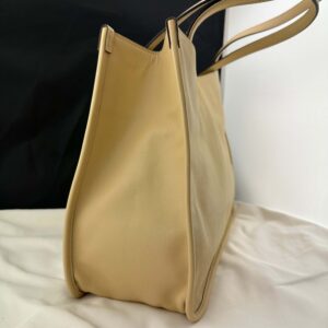 Gucci 1955 Horsebit Shoulder Bag in Beige | Luna Bags