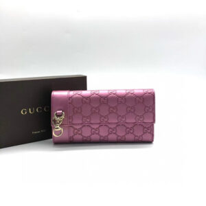 Gucci Pink Embossed Leather Wallet | Luna Bags
