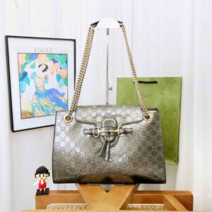 Gucci Emily Chain Bag in Silver Metallic Leather - Preloved Shoulder Bag | Luna Bags
