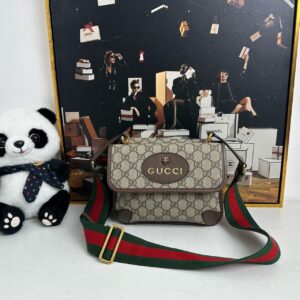 Gucci GG Supreme Brown Canvas Shoulder Bag - Pre-Loved | Luna Bags