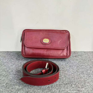Gucci Vintage Red Crossbody Bag | Luna Bags